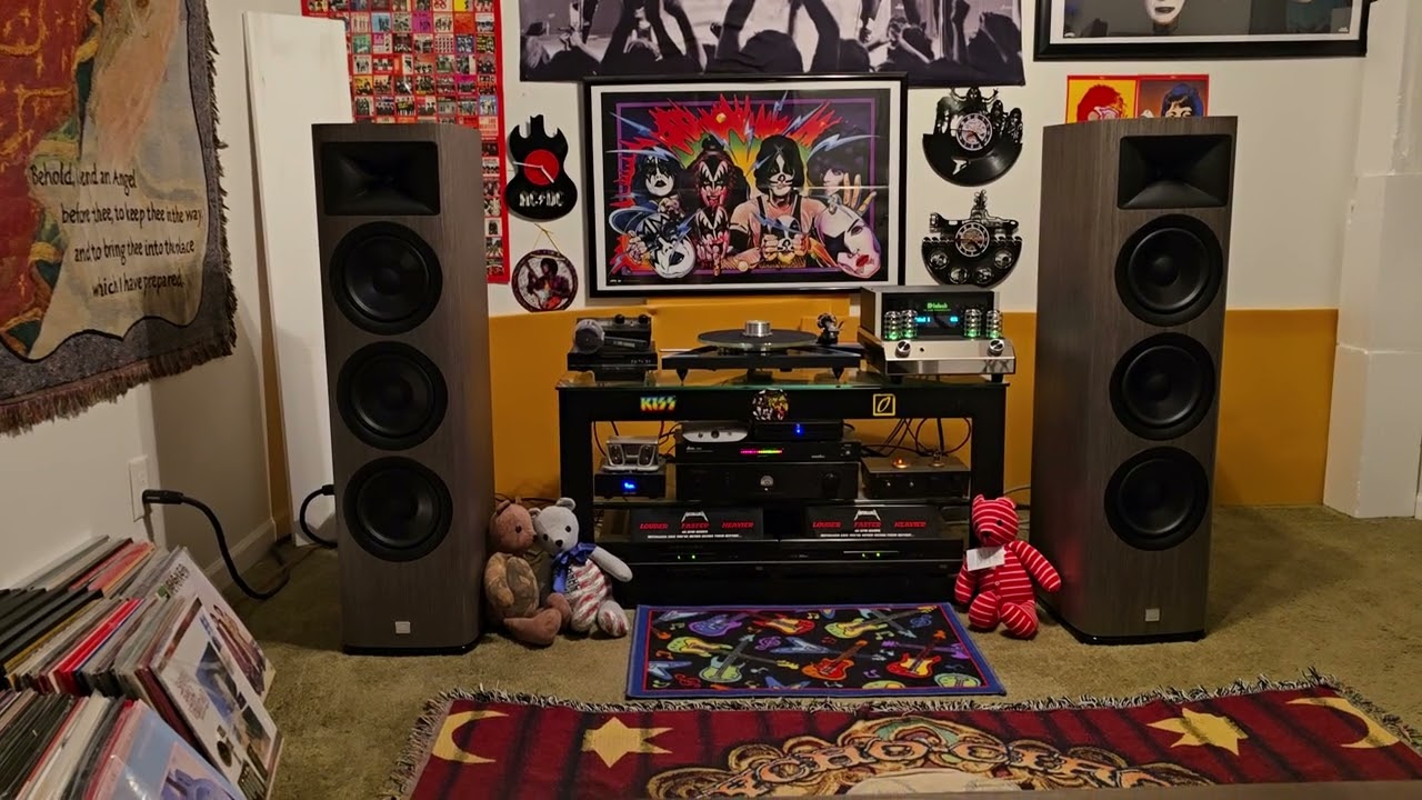 JBL HDI 3800 Speakers