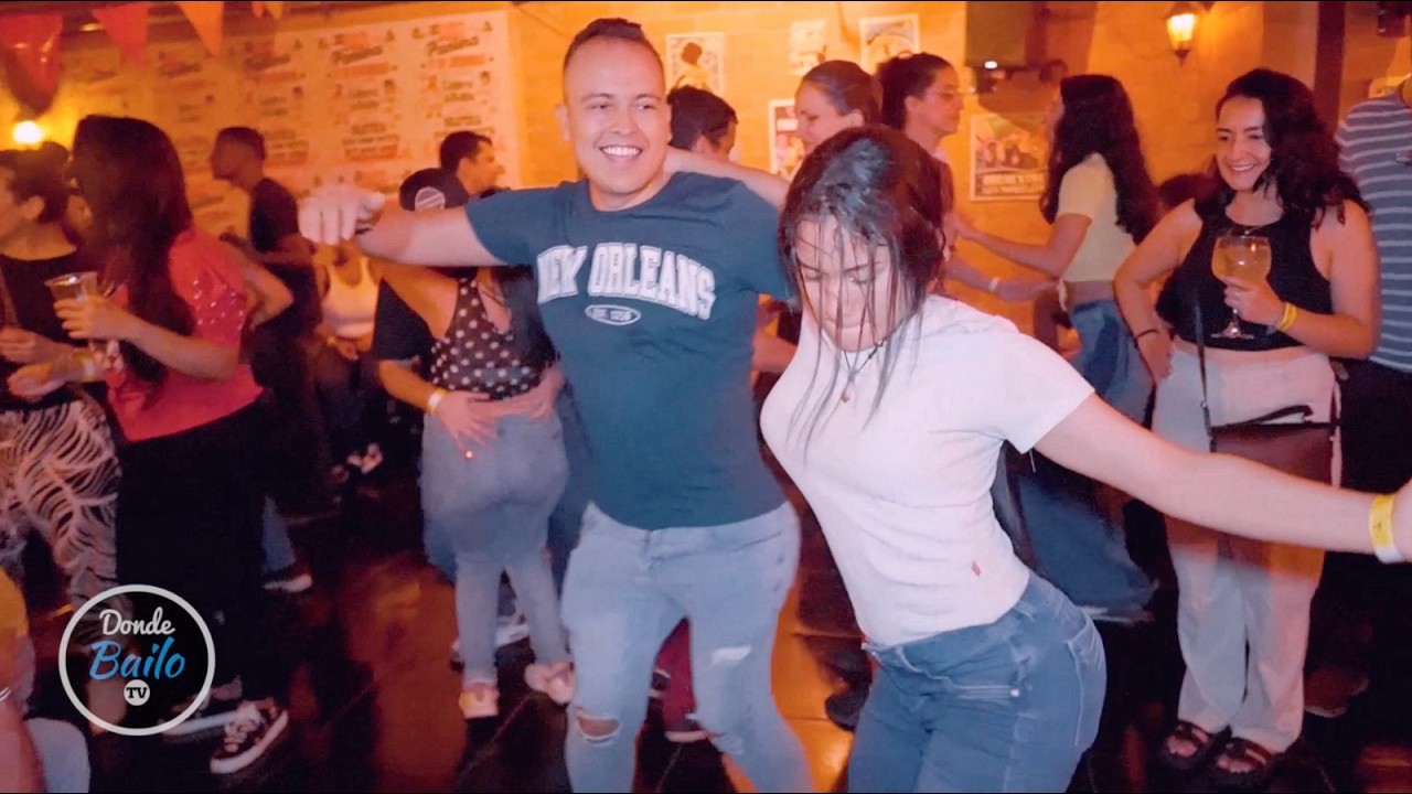 Mexicano Sorprende Colombiana Bailando Salsa a lo Cubano | La Caldera del Diablo 2023