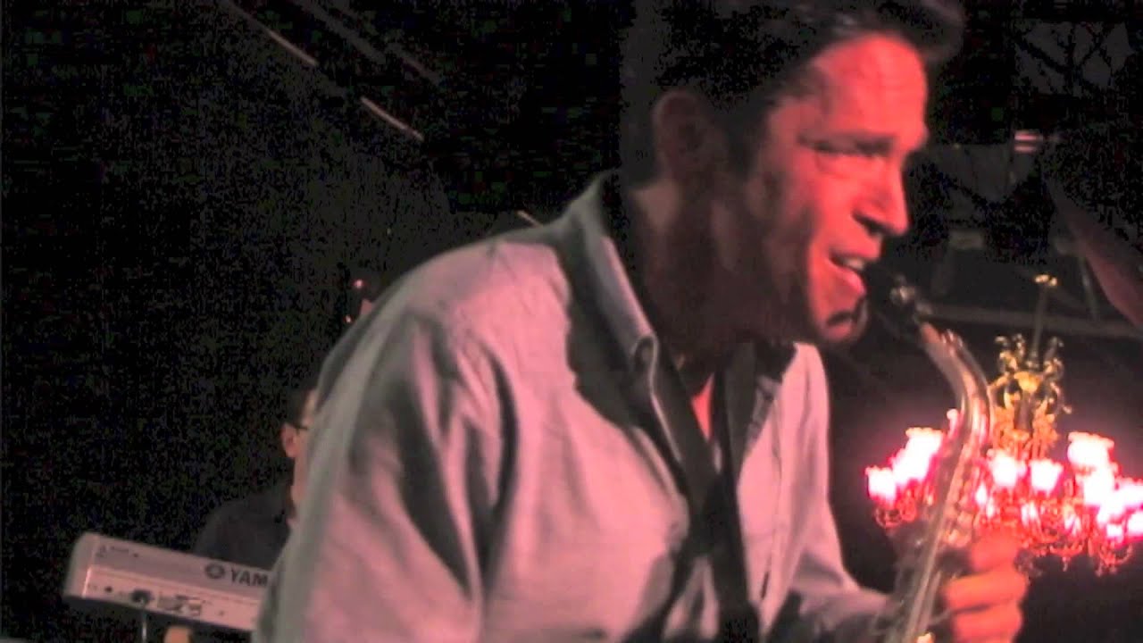 AQUI Y AJAZZ, DAVE KOZ BEHIND THE SCENE