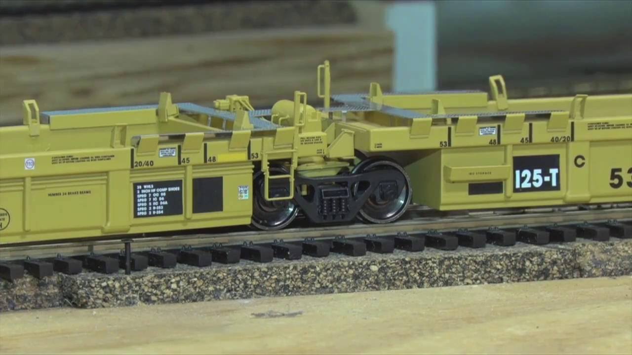 Atlas Masterline ,Thrall 53 foot articulated well cars. Review and tips.