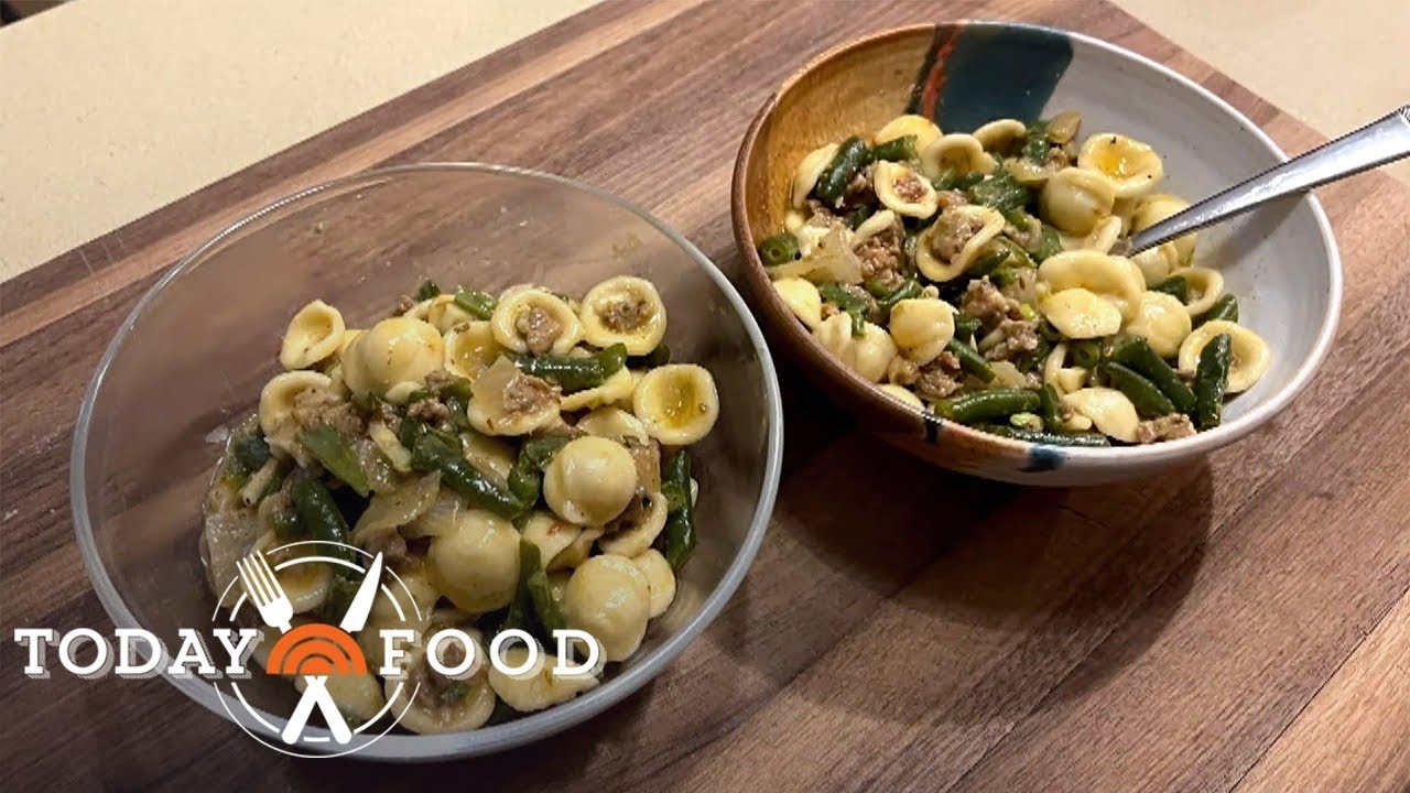 Get Chef Eric Kim’s Recipe for Pasta With Green Bean Ragu