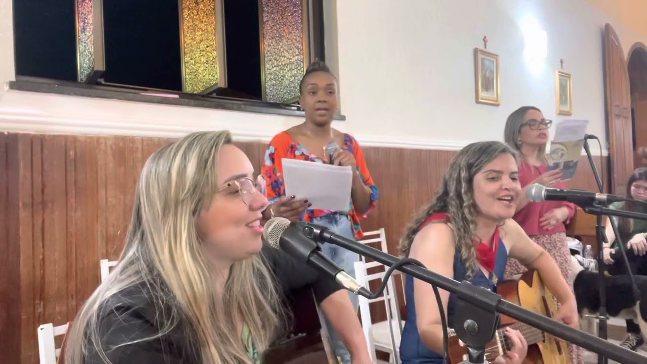 Comunhão- Tenho sede, tu és a fonte…