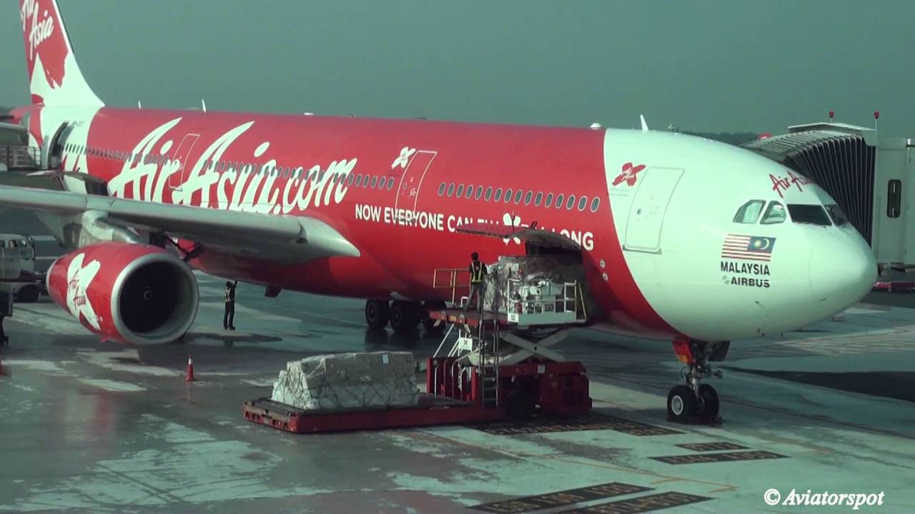 Flight Review - AirAsia X A330 (D7220) I Kuala Lumpur KLIA2 (KUL/WMKK ) to Sydney Airport (SYD/YSSY)