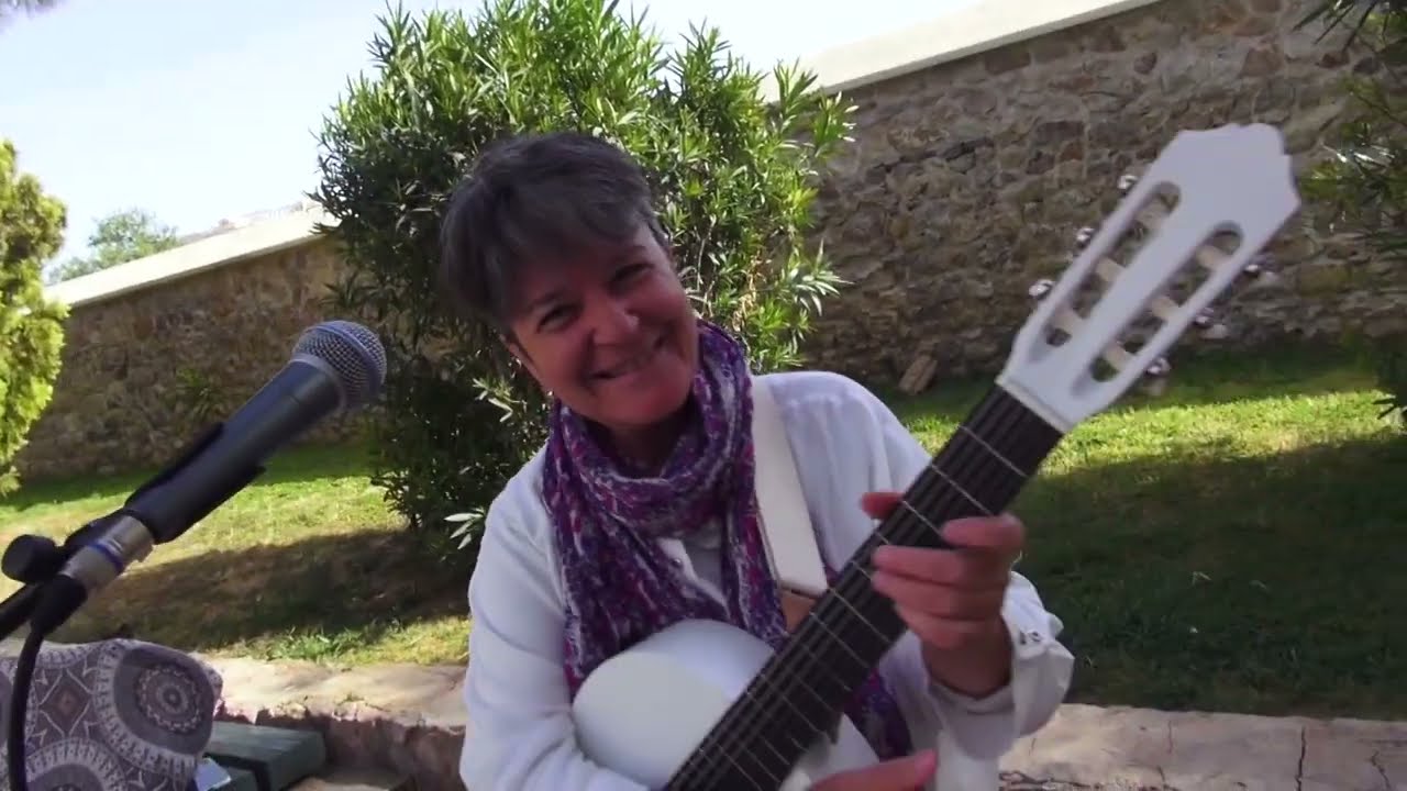 Βασιλική Νίκα - Tarantella greca (Album Πazaviminia)