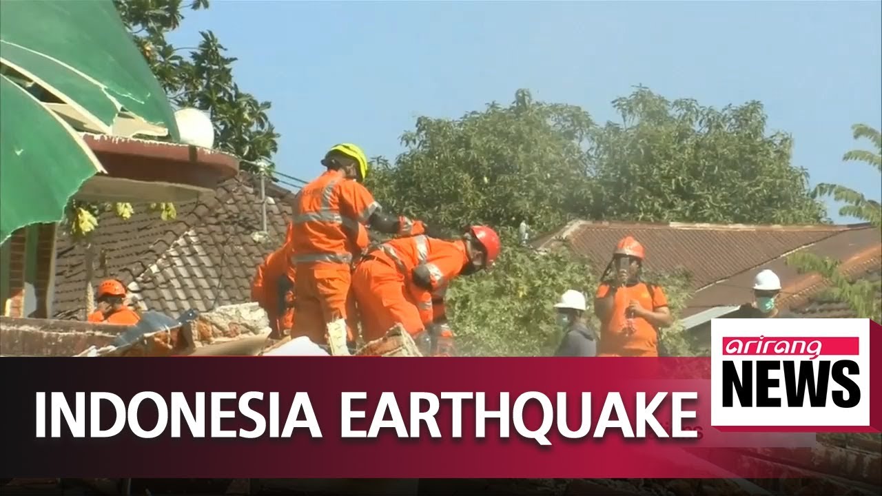 Landslides, fallen debris puts strain on rescue operations in earthquake-hit Lombok