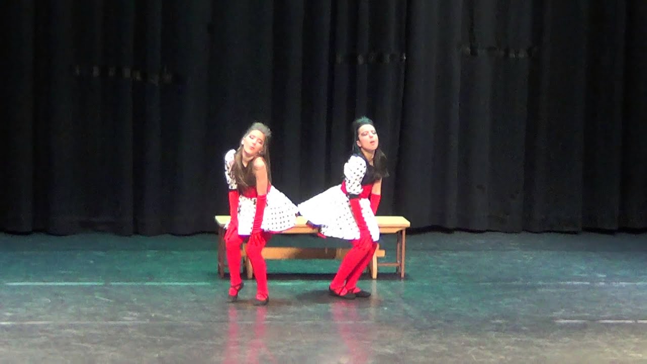 MARCANDO PASOS-La chica yeyé-Anaprode 2013 Lugo 1º fase
