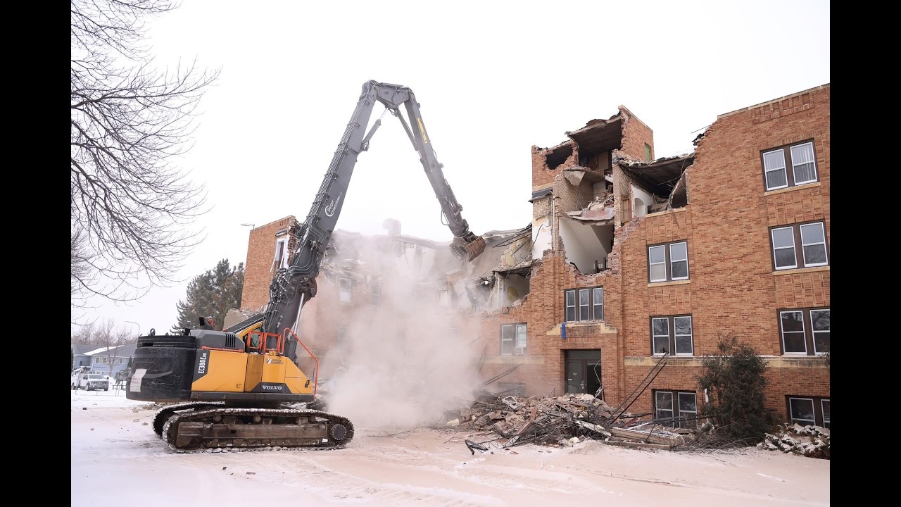 Dakota Hall demolition