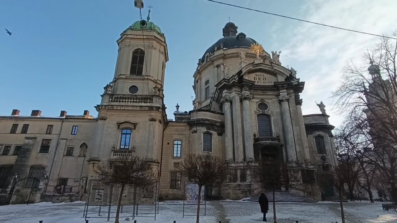 Львів, який закохує ❤️ Атмосфера старого міста | 4K