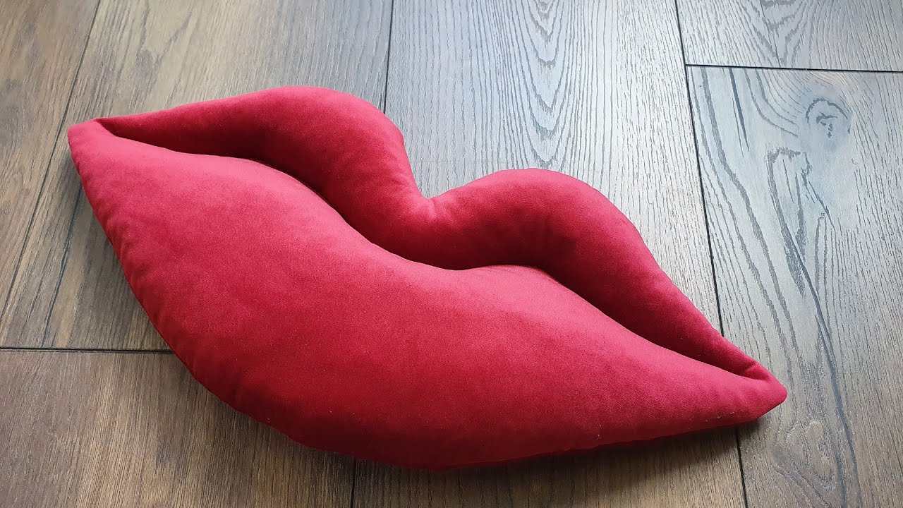 How to make a decorative pillow in the shape of LIPS | Ako vyrobiť dekoračný vankúš v tvare PIER