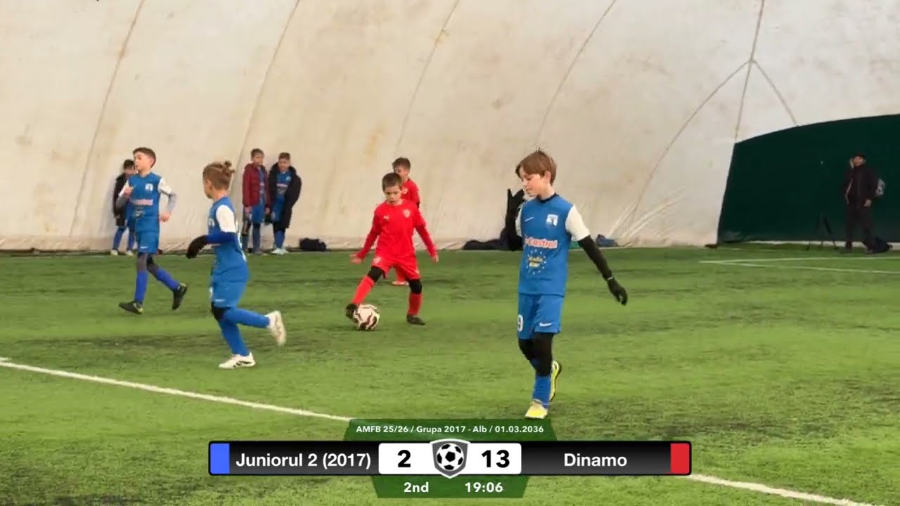 Fotbal U9 4K / AMFB 25/26 / Week 15 / Grupa 2017 - Alb / 01.03.2026/ Juniorul 2 (2017) - Dinamo / R2