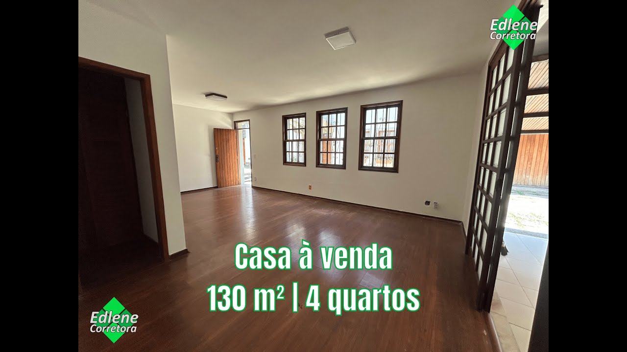 Casa em condomínio com 4 quartos á venda no Alto em Teresópolis/RJ