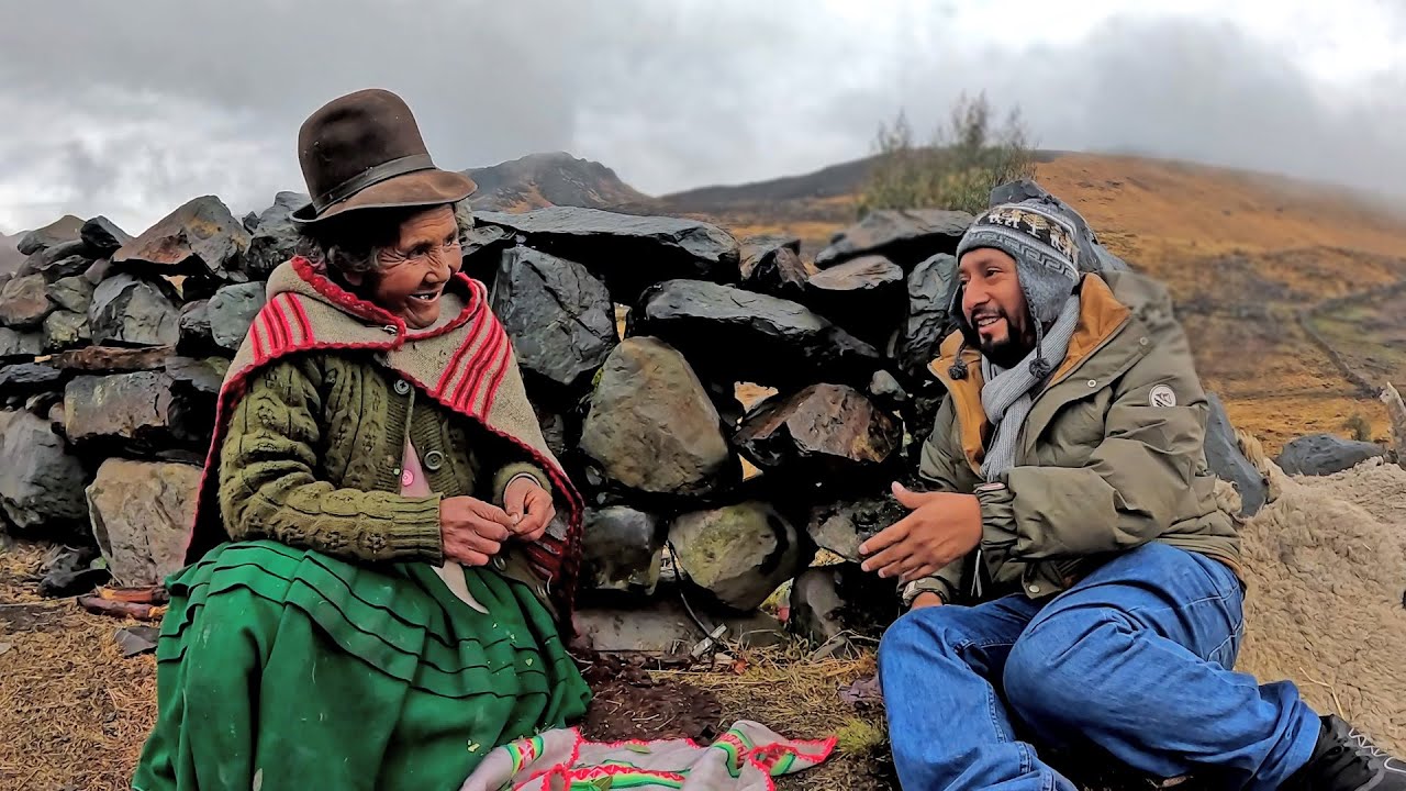 Conocí a la Tía EUGENIA Vive SOLA Y FELIZ en un rincón de las MONTAÑAS