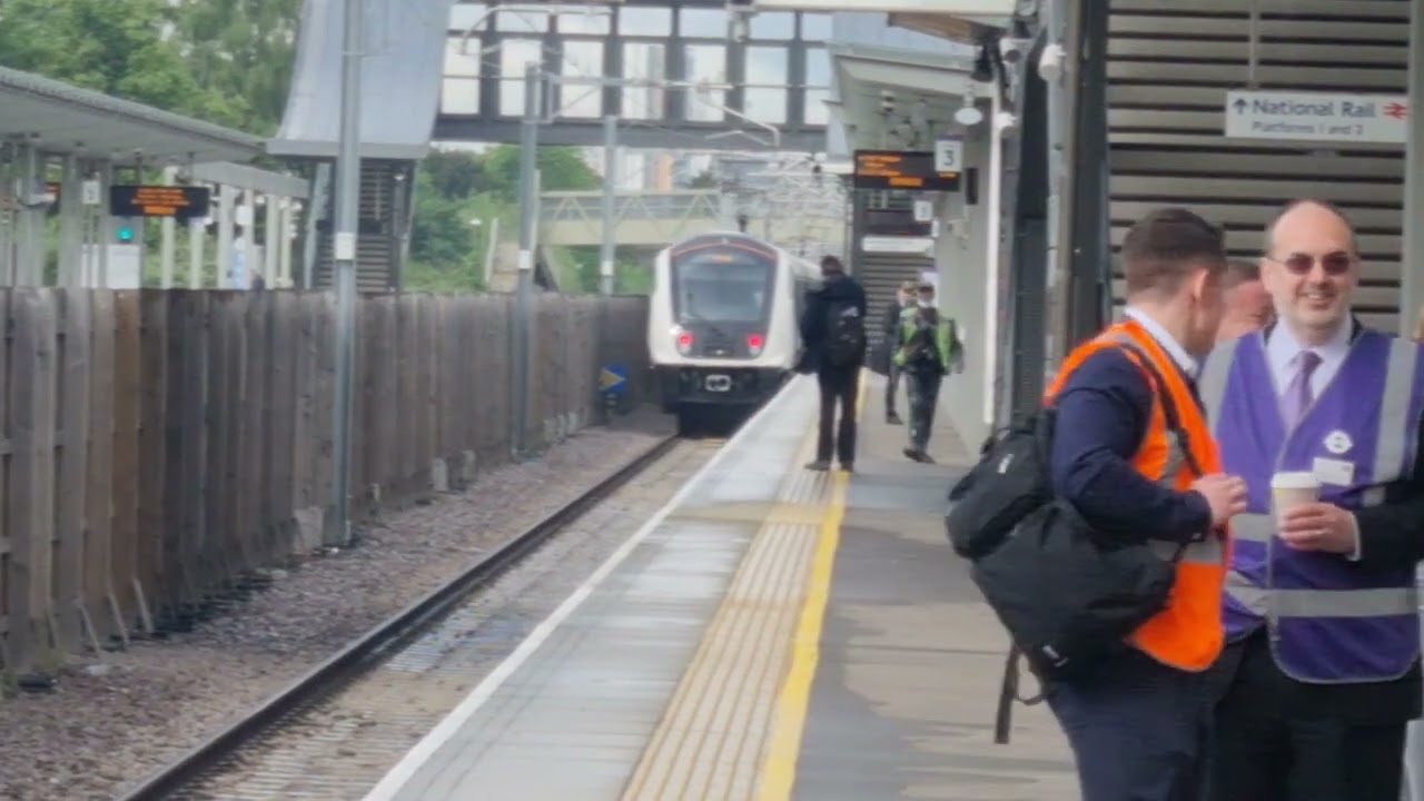 The day when Elizabeth line crossrail opened 