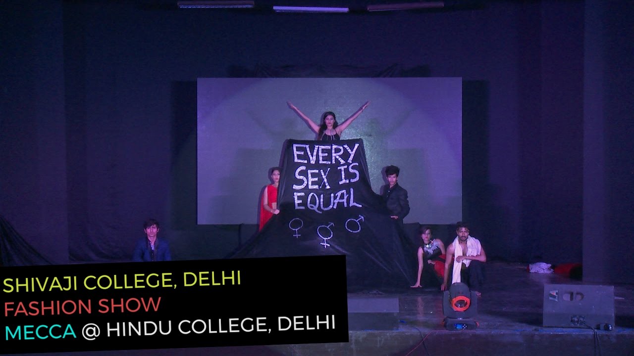 Fashion Show by Shivaji College Students | Mecca 2016