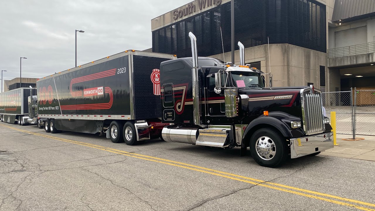 100th Anniversary Kenworth W-900l ride along