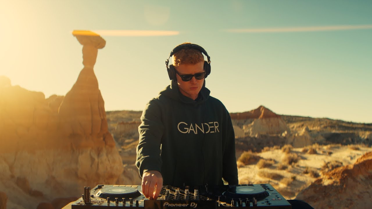 R&uuml;f&uuml;s Du Sol Sundowner Mix |Vol. 82| (4K)