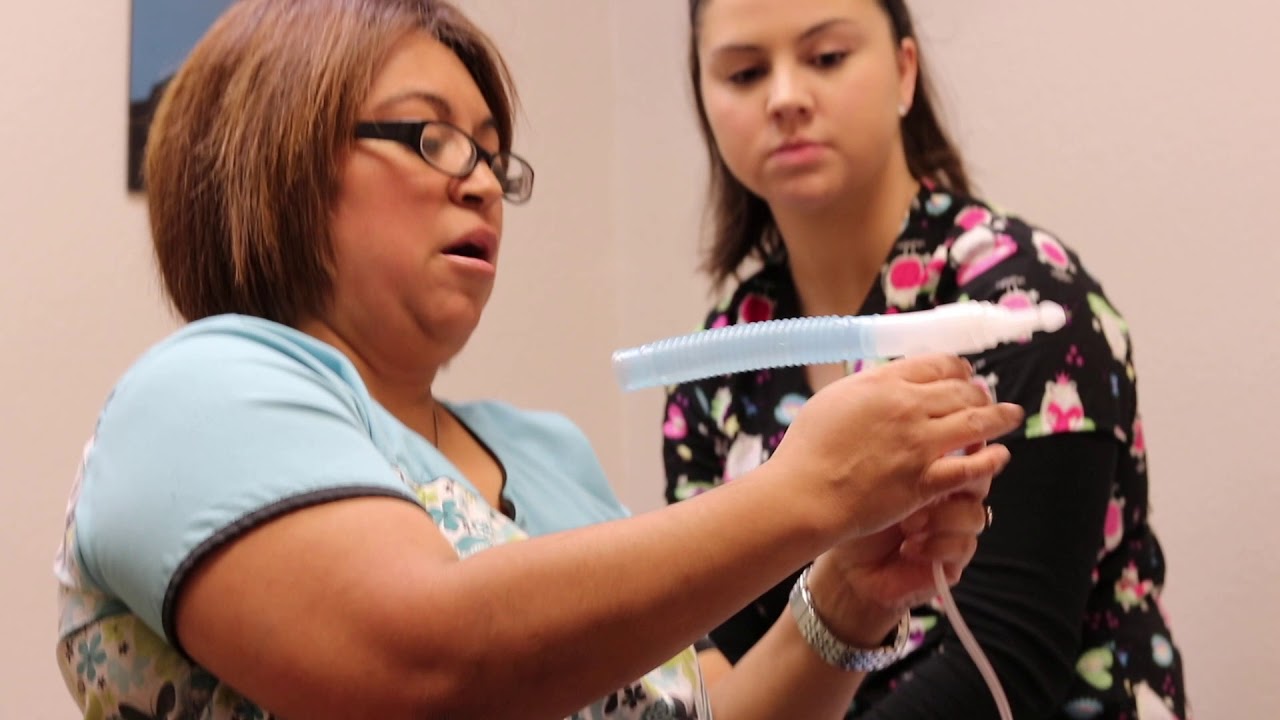 How to set up a nebulizer treatment