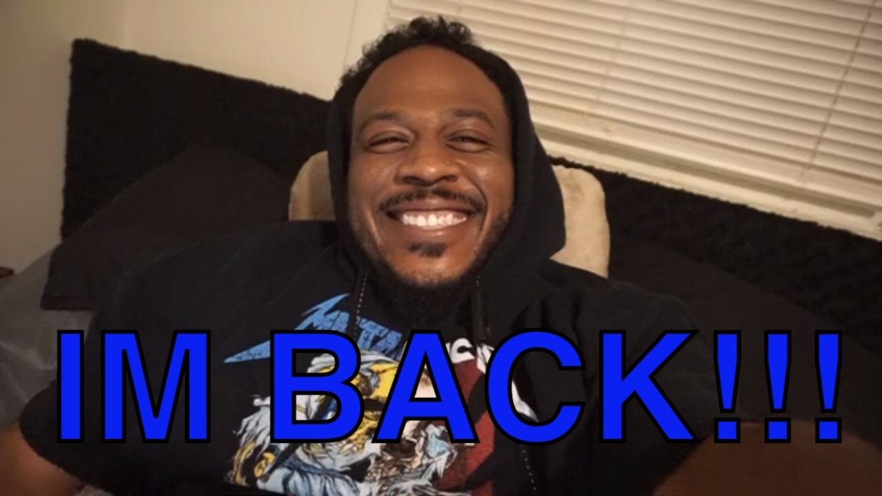 IM BAAAAACK!!!!!!! (VLOGMAS DAY1!)