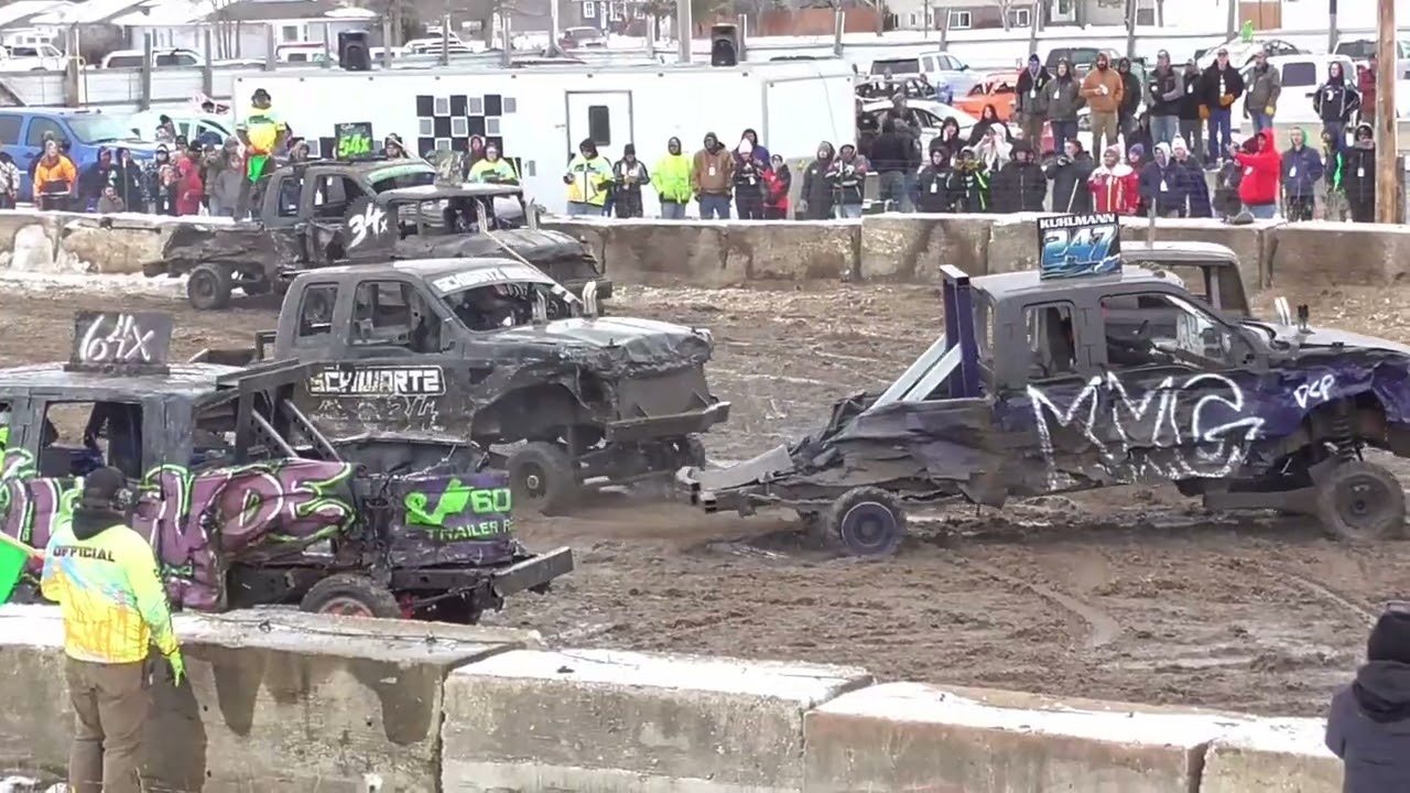 ICE CRUSH DERBY 2026 (TRUCKS)