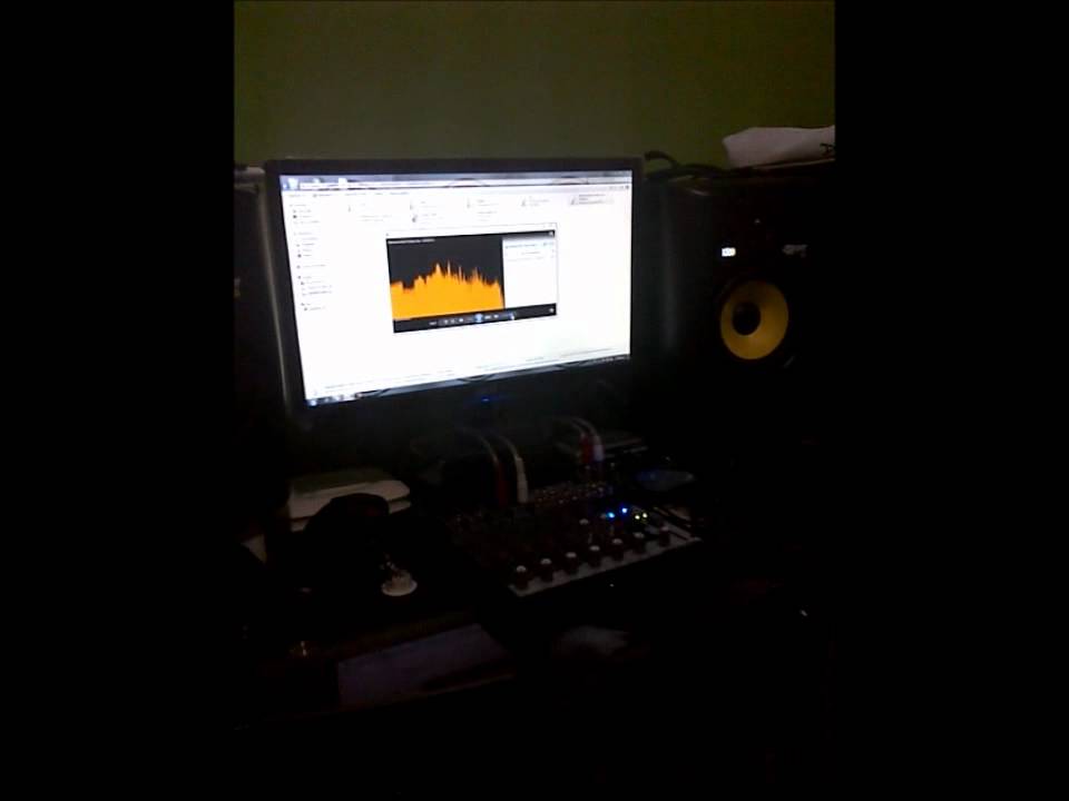 Zetta Zee FT Mariana Kelly - Somos 4 (preview)