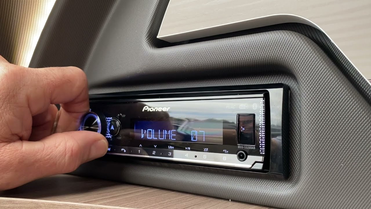 DAB radio and aerial demonstration -  Coachman Laser / Laser Xcel range 2021