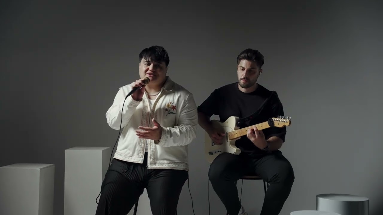 Kobe White - Angel Numbers By Chris Brown | Live Acoustic Performance