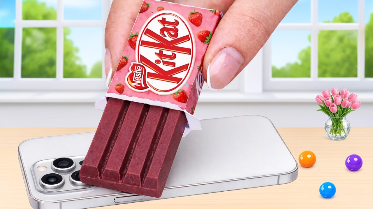 Amazing Rainbow KitKat Cake 🍓🍫 Satisfying Mini Chocolate Decorating | Tiny Cakes World