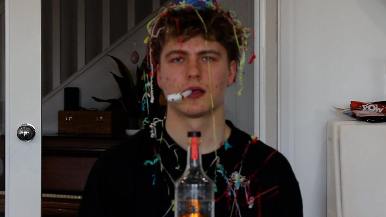 Pretending that You're dead- Sam Fender (unofficial music video)