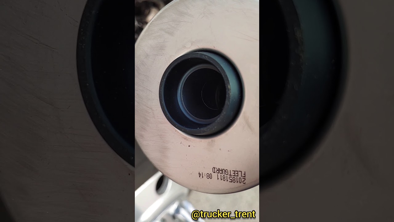 Changing The Davco 382 Fuel Filter