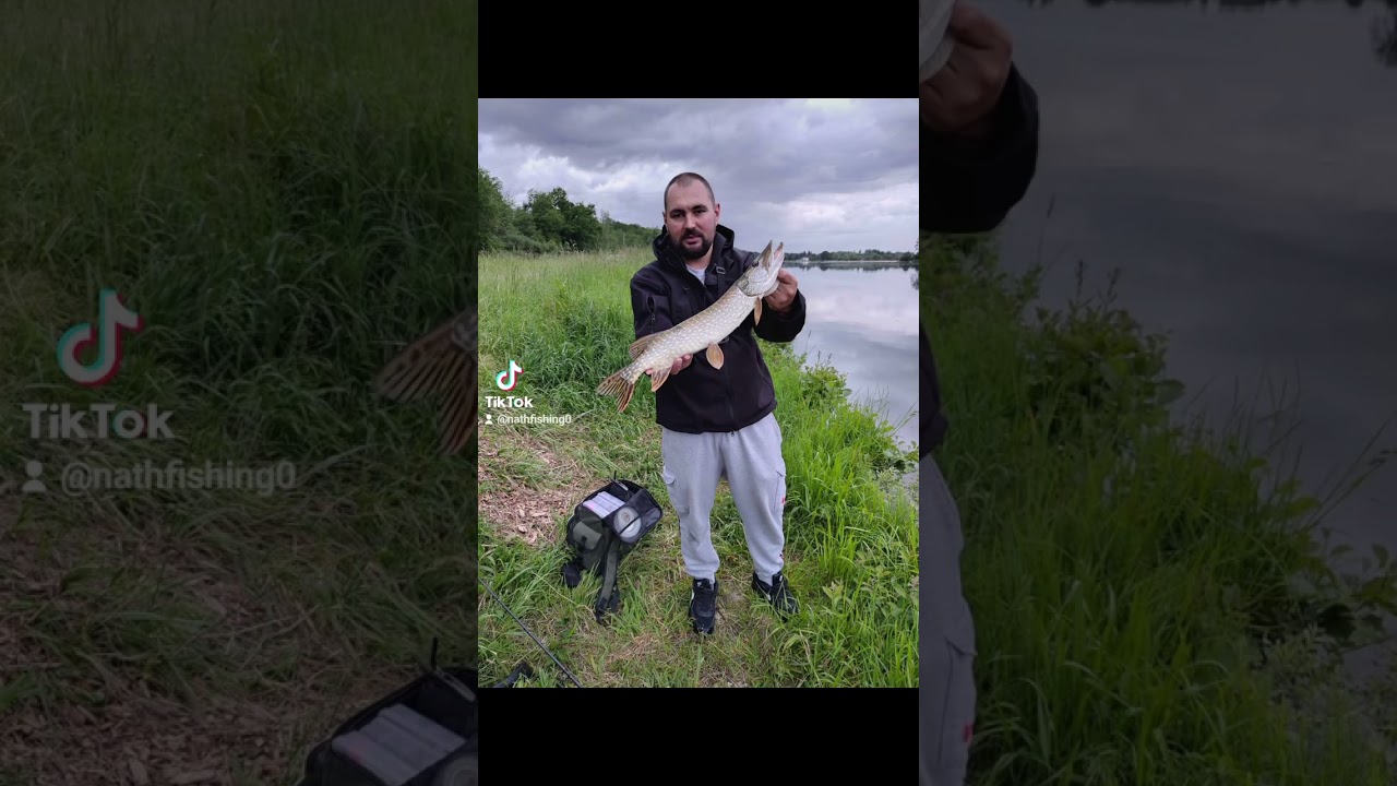 Superbe matinée sur le Lac de Monampteuil 🎣 ( brochet au leurres )