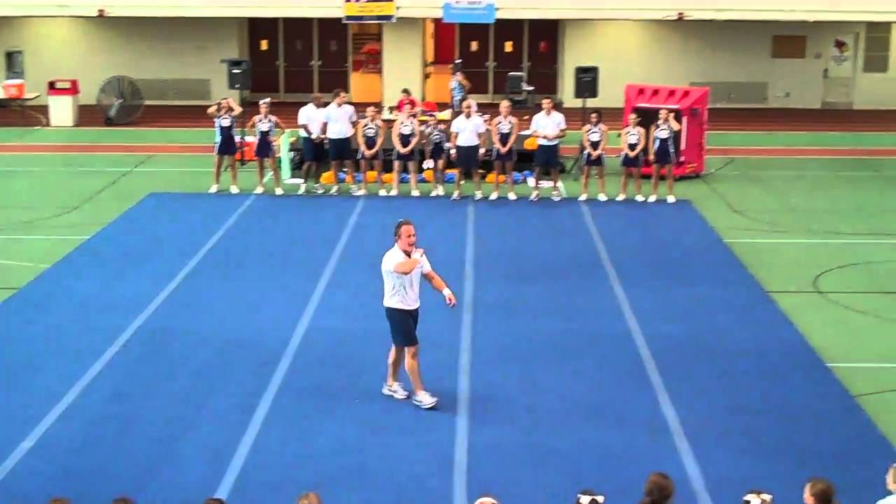 2010 ISU UCA Staff  demos  Hip hop 1 and Extreme Routine!
