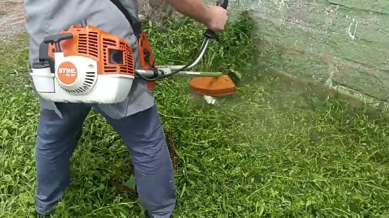 Ro&ccedil;adeira Stihl FS 161 LAN&Ccedil;AMENTO | TRABALHANDO
