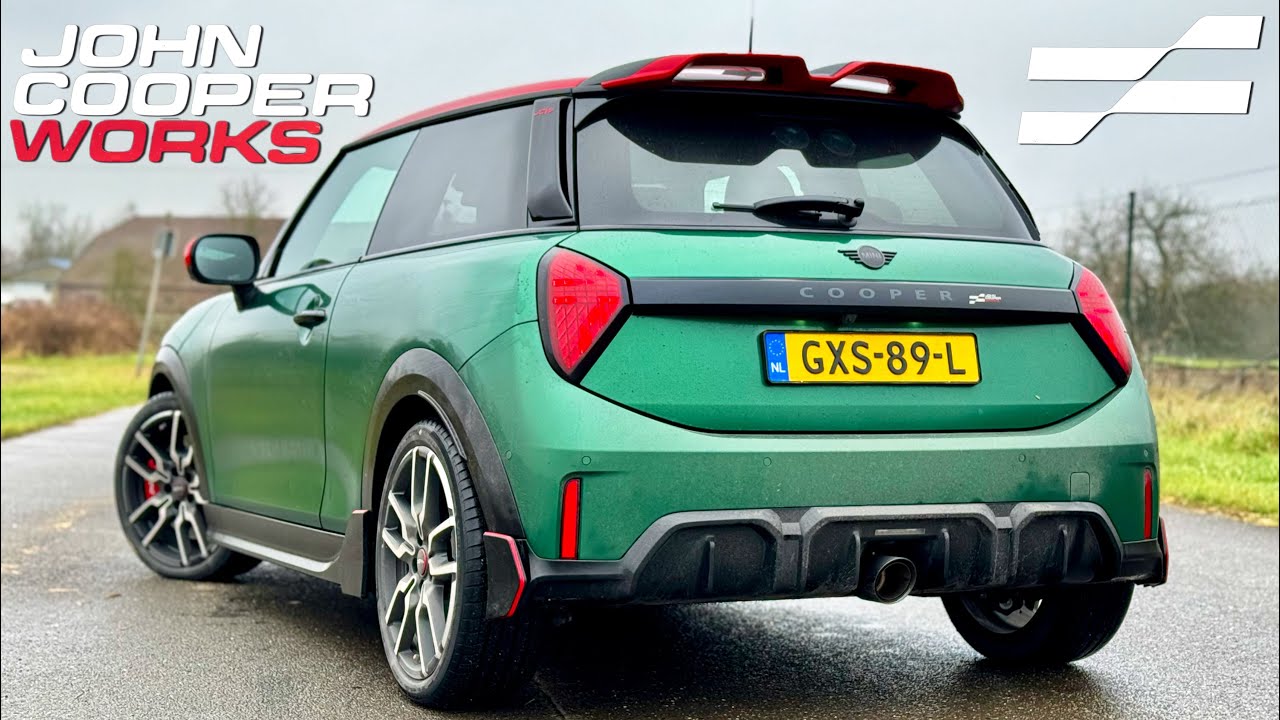2025 MINI JCW JOHN COOPER WORKS // REVIEW on AUTOBAHN