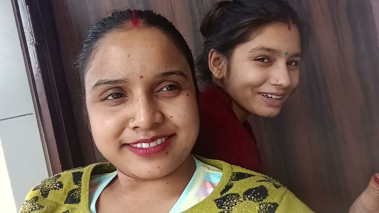 Dhup mein baithe hue Hain Ham 😊