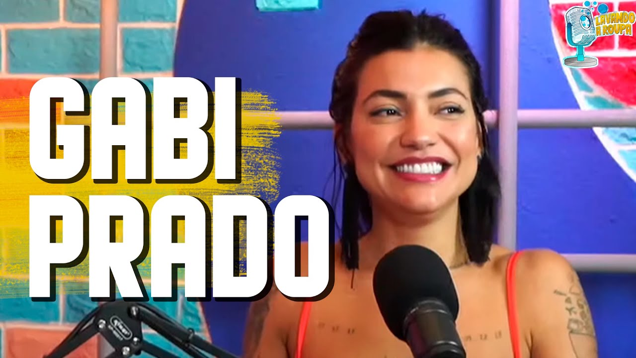 GABI PRADO LAVANDO A ROUPA #32