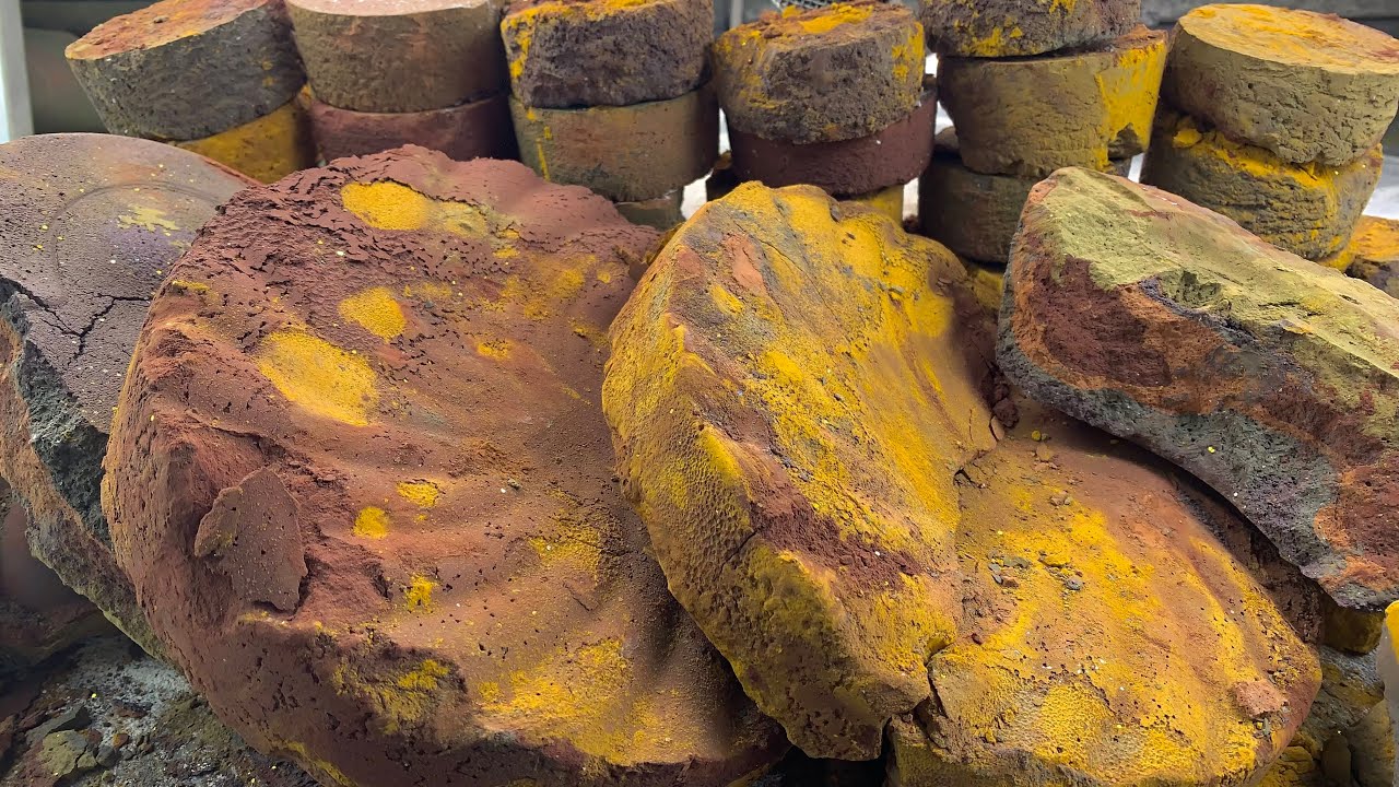 CRAZY Celebrating 35.000 with Brown Shades Iron Oxide Chalk Crush Silky Powdery Dusty 