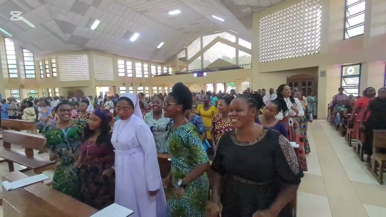 ASANTE YESU.Na Z.Gerald .Waimbaji Kwaya Mt.Gabriel Malaika Gabriel Segerea Dar es Salaam Tanzania 