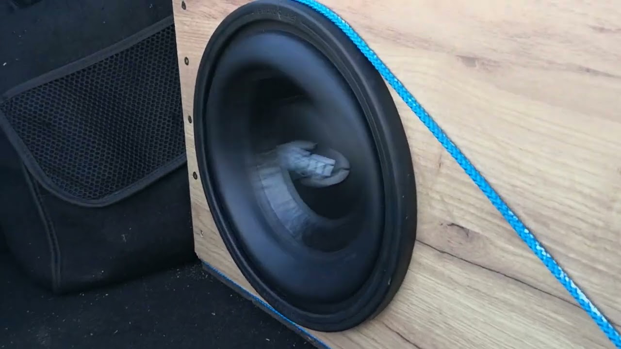 Car Audio Boschmann AZX W10 Nuke 1200W 600RMS 60L 35hz