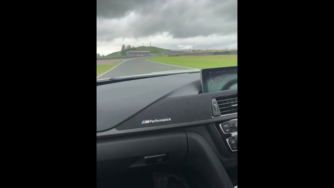 Hot lap around Knockhill with Gordon Shedden in a BMW M4