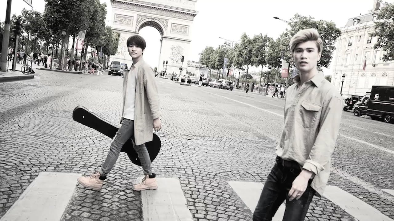 LUNAFLY - Super Heroe M/V (Spanish Version)