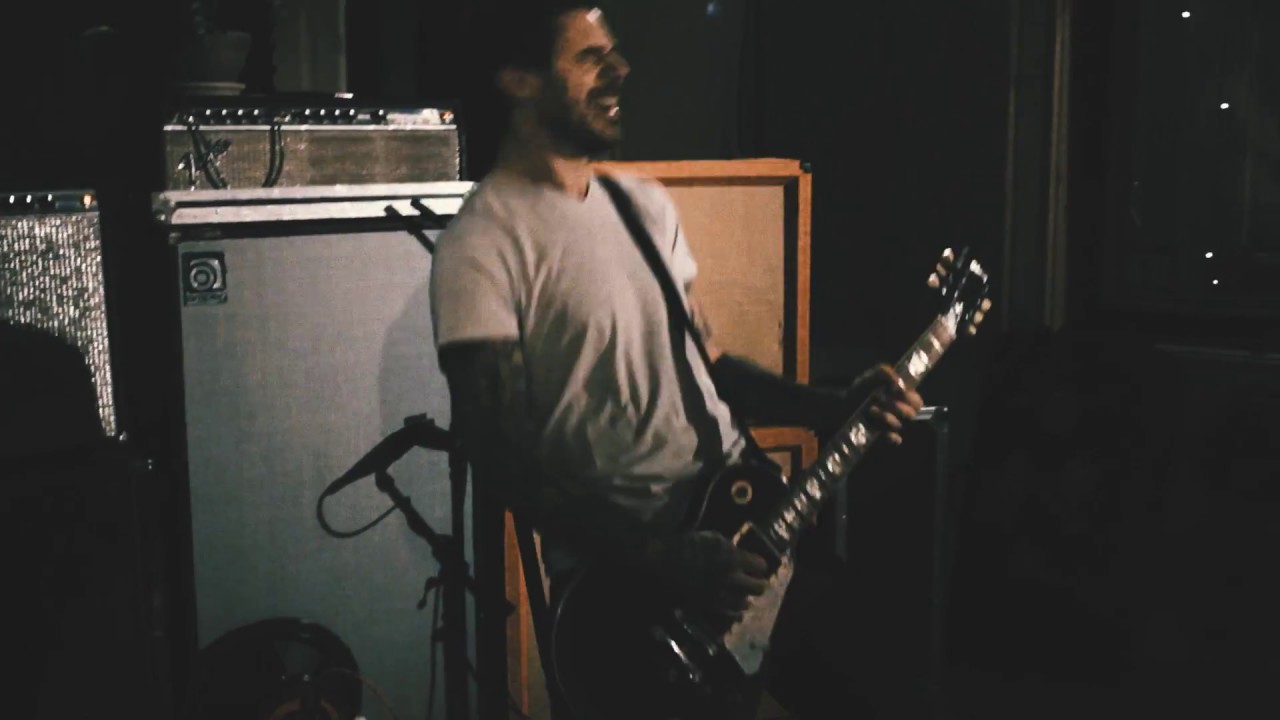Closet Disco Queen - El Moustachito (Ghost City Sessions)