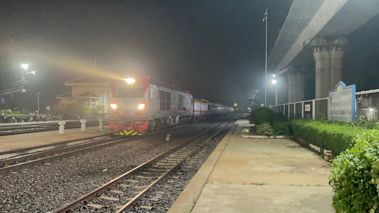 รวมคลิป 9 ขบวนช่วงดึกที่สถานีรถไฟบางปะอิน