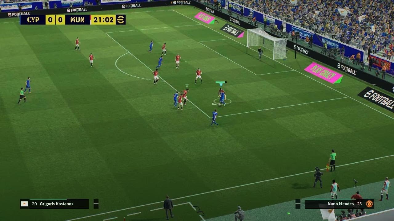 Manchester United bash Crystal Palace PES 26