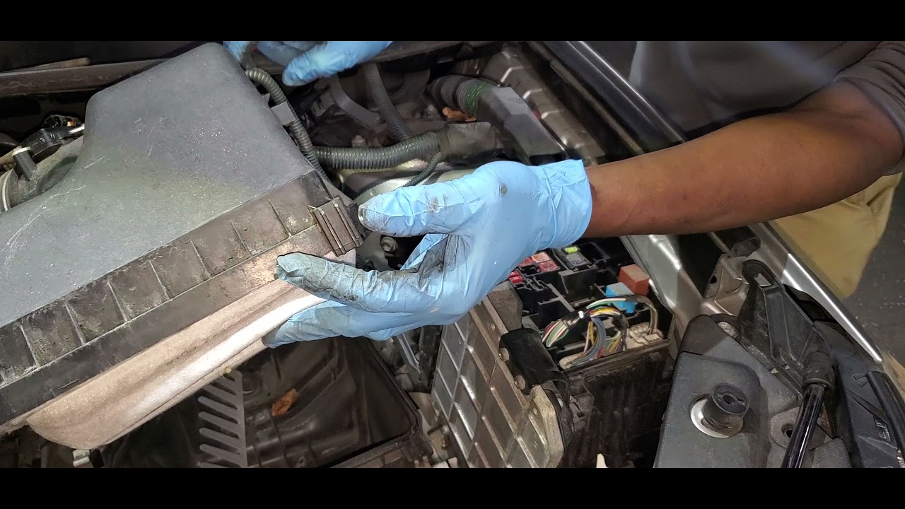 2012 Toyota Rav 4 alternator Fuse Replacement Frist step