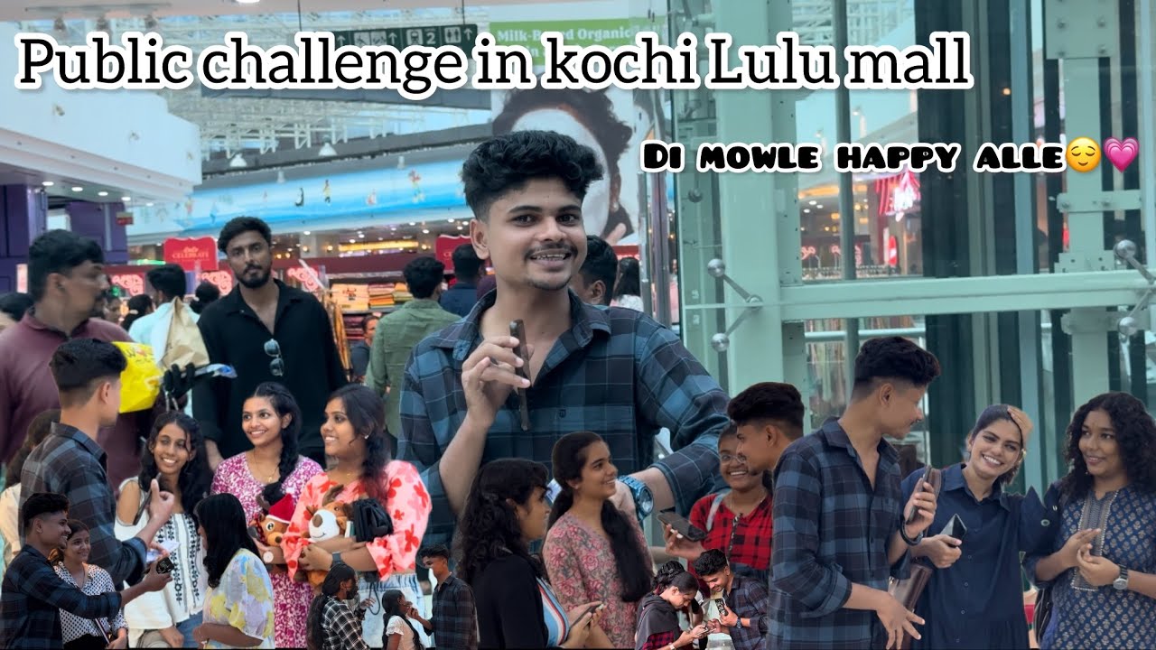 Public challenge in kochi Lulu Mall . Cute girls reactions 😁🌝☺️. എല്ലാവർക്കും എന്നെ മതി 😁#shots