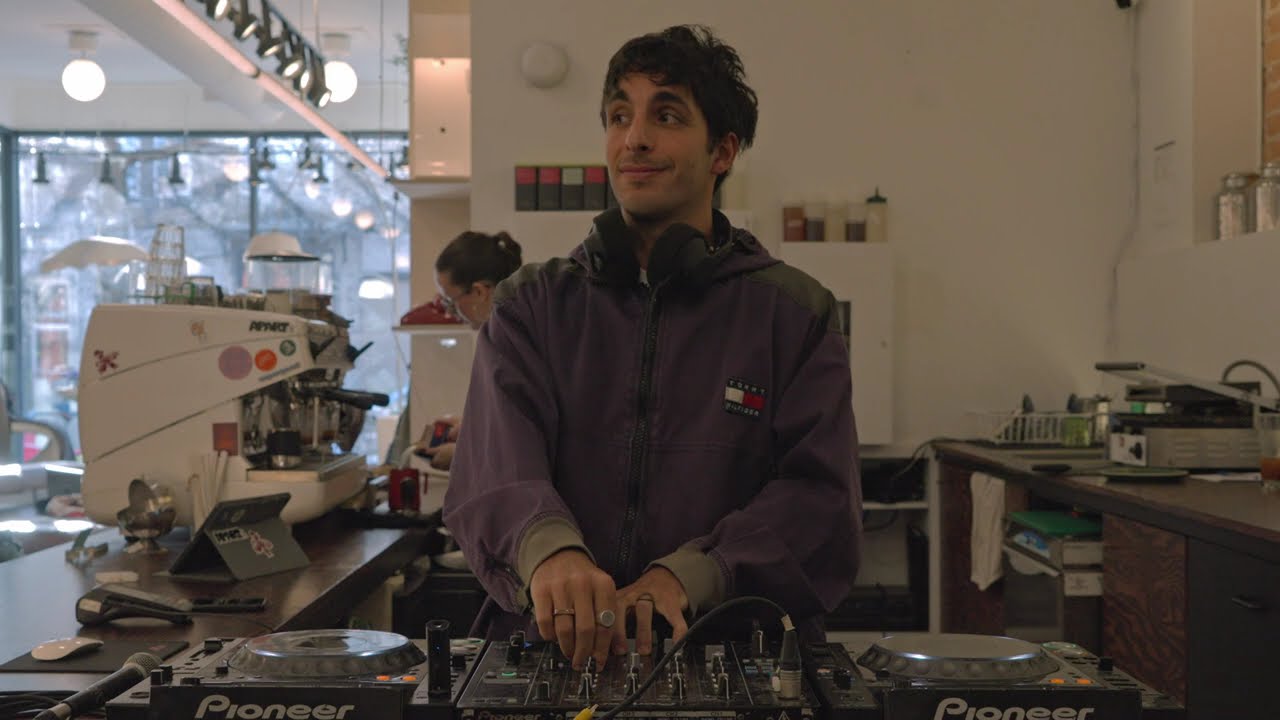 Sunday Morning DJ set by Mike Clay @ Le Ninety