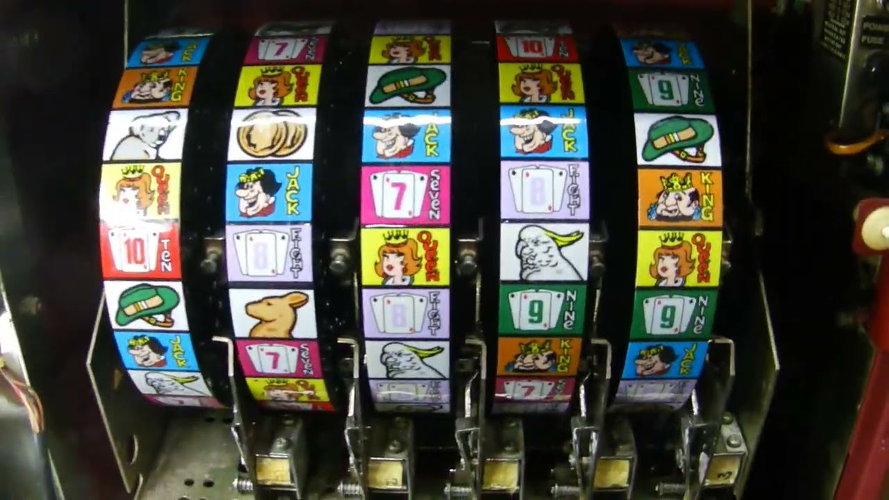 2 Up Elan 1983 Aristocrat   5 Reel Mech   Slot Machine .
