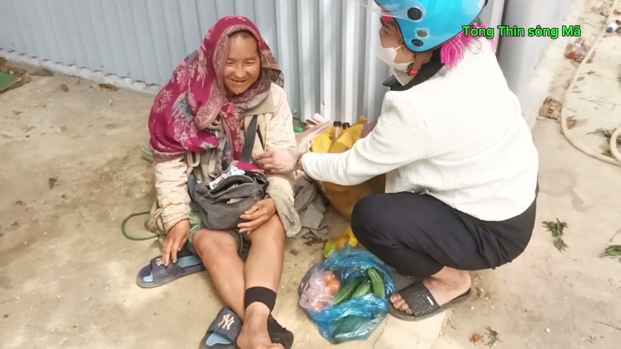 hai bà đang tâm sự với nhau hay quá mọi người ơi cùng nhau đón xem nhé 