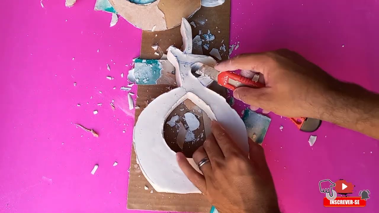 COMO FAZER VASO DECORATIVO DE GESSO | FAÇA VOCÊ MESMO VASO DECORATIVO LUXUOSO DE GESSO E PAPELÃO