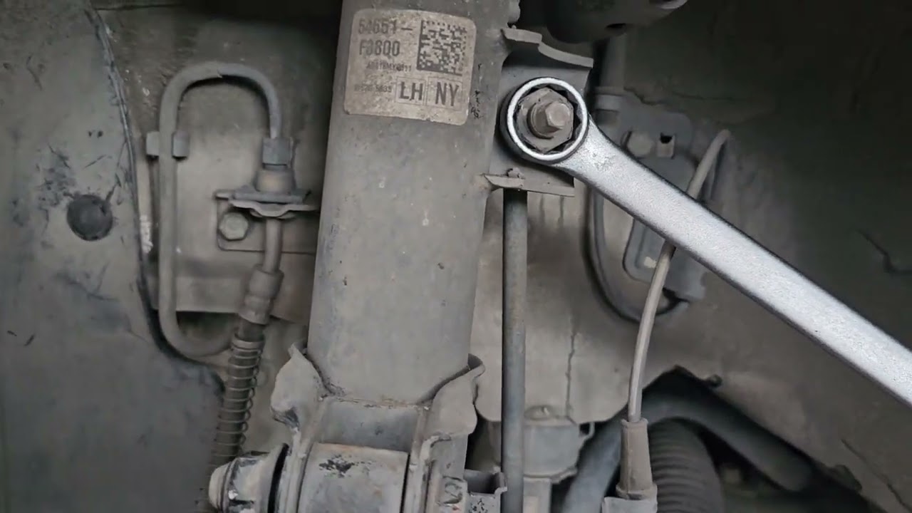 2018 Hyundai Elantra Strut Removal and Replacement
